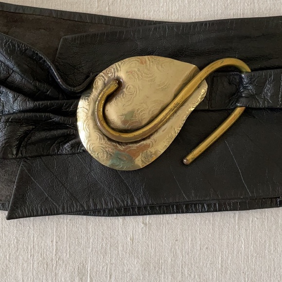 Designed and Handmade by LILLO Black Wide Soft Leather Belt - Picture 2 of 7